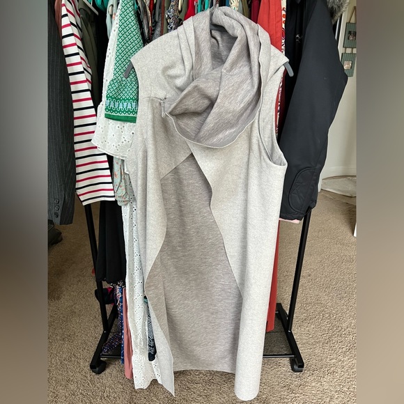 FALL OneCozyDay Asymmetrical Long Vest - Picture 2 of 2